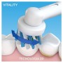 Oral-B Vitality 100 Spazzolino Elettrico Ricaricabile, 1 Manico Blu, 1 Testina di Ricambio CrossAction