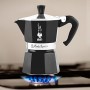 Bialetti Moka Express Black Caffettiera, Nero, 3 Tazze