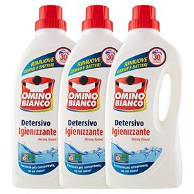 Omino Bianco - Detersivo Lavatrice Igienizzante Liquido, Igienizza i Capi e Rimuove Germi e Batteri, Formato Convenienza, 90 Lav