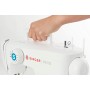 Singer M2105 Macchina da Cucire Professionale, Cucitrice Automatica, Elettrica e Portatile con 13 Funzioni di Cucitura, Cuce Tut