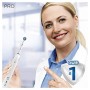 Oral-B Pro 2 2500 Design Edition Spazzolino Elettrico Ricaricabile, 2 Modalità di Spazzolamento, Bianco