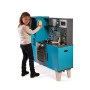 Janod- Maxi Legno Lagoon Cucina Giocattolo con Frigo, Forno e Microonde, Gioco di Emulazione e Abilità, 15 Accessori Inclusi, A