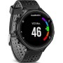 Garmin Forerunner 235 GPS Sportwatch con Sensore Cardio al Polso e Funzioni Smart, Cinturino in silicone, Nero/Grigio