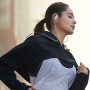 Auricolari Powerbeats Wireless ad alte Prestazioni – Chip Apple H1, Bluetooth di Classe 1, 15 Ore di Ascolto, Resistenti al Su