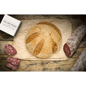Kit Aperitivo "I gusti semplici" con vino rosso Bonarda dell'Oltrepò Pavese DOC e Salame campagnolo con tagliere 270g, Salumi P
