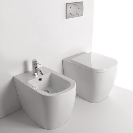 Sanitari in Ceramica A Pavimento Filo Parete Vaso WC + Bidet + Sedile Made in Italy *** CONFEZIONE 1 pz., Accessori Con Sedile S