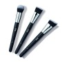 Marchio Amazon - find. Set di pennelli per contouring - Pennelli per fondotinta, terra e contouring (3 pennelli) - n° 08, n° 0