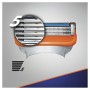 Gillette Fusion 5 Rasoio da uomo con testita di ricarica + Gel da Barba + Astuccio per Testina. Idea Regalo. Edizione Champions 