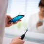 Philips Sonicare DiamondClean Smart HX9901/13 Spazzolino Elettrico Sonico, Connesso all'App, con 1 Testina e Bicchiere di Ricari