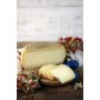 Formaggio di Capra | mezza forma sottovuoto da 0,6 kg | formaggio artigianale toscano | Salumificio Artigianale Gombitelli - Tos