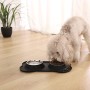 AmazonBasics - Set con due ciotole e base in silicone, a forma di osso, per animali domestici, colore: nero