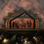 WeRChristmas 24 cm – presepe in legno, decorazione di Natale illuminato con 8 LED bianco caldo