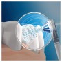 Oral-B PRO 3000 Kit per L’Igiene Orale Spazzolino Elettrico e Idropulsore Oxyjet con 4 Testine Oxyjet e 6 Testine di Ricambio 