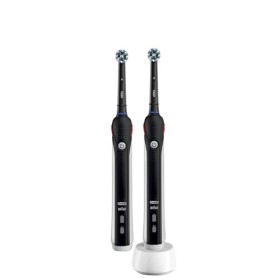 Oral-B Spazzolino Elettrico Ricaricabile Pro 2 2900, 2 Manici, 2 Testine di Ricambio, Nero