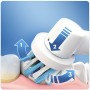 Oral-B 5000 Oxyjet Smart Oral Center Spazzolino Elettrico e Idropulsore Oxyjet, con 4 Testine, 6 Testine di Ricambio