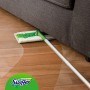 Swiffer Starter Kit XXL Scopa con 1 Manico + 8 Panni di Ricambio, per Catturare E Intrappolare La Polvere