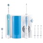 Oral-B Waterjet Sistema Pulente Idropulsore e Spazzolino Elettrico Ricaricabile PRO 700 con 4 Testine Waterjet e 2 Testine di Ri