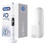 Oral-B iO - 7n - Spazzolino Elettrico Ricaricabile, 1 Spazzolino Bianco Con Tecnologia Magnetica, Display In Bianco E Nero, 1 Te