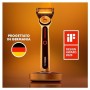 Gillette Labs Heated Razor Rasoio Riscaldato Uomo + 2 Lamette di Ricambio, Base di Ricarica