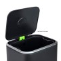 AmazonBasics - Pattumiera rettangolare con chiusura silenziosa, 32 l, nero